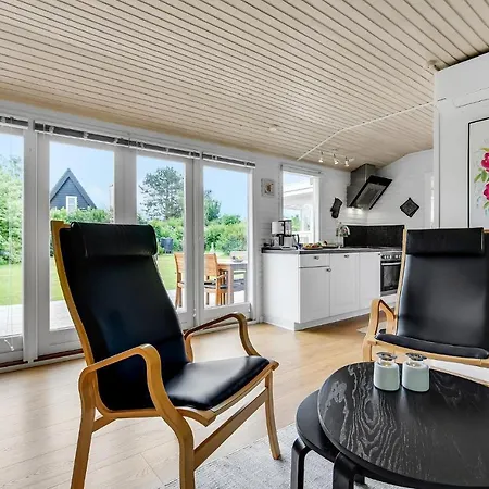 Semesterbostad Three-bedroom In Sydals Nedre Lysabild