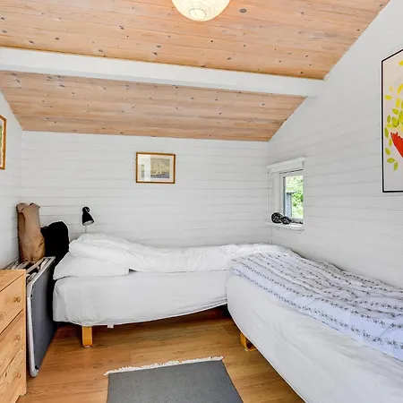 Vakantiehuis Three-bedroom In Sydals *