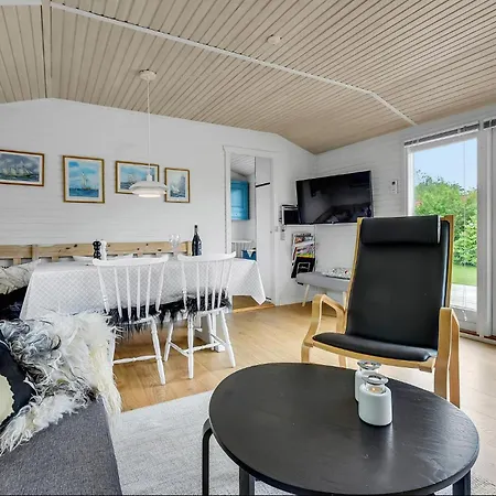 Three-bedroom In Sydals Hébergement de vacances Nedre Lysabild